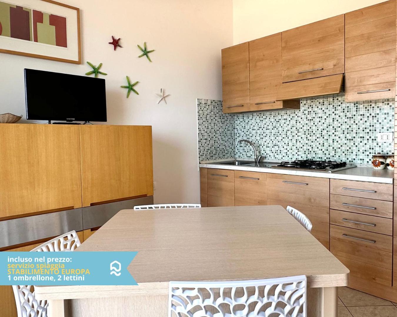 Rs321 - Marcelli, Trilocale Fronte Mare Con Spiaggia Inclusa Exterior photo